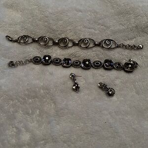 Elegant Silver Jewelry Set
